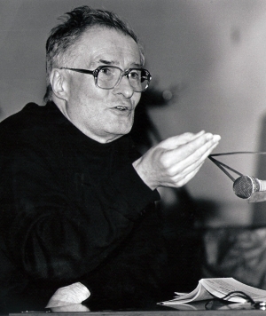 Horst Bingel bei einer Lesung